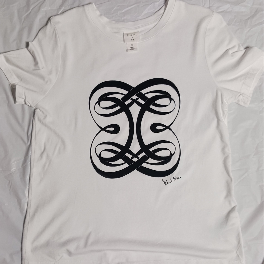 White T-shirt with velvet black logo